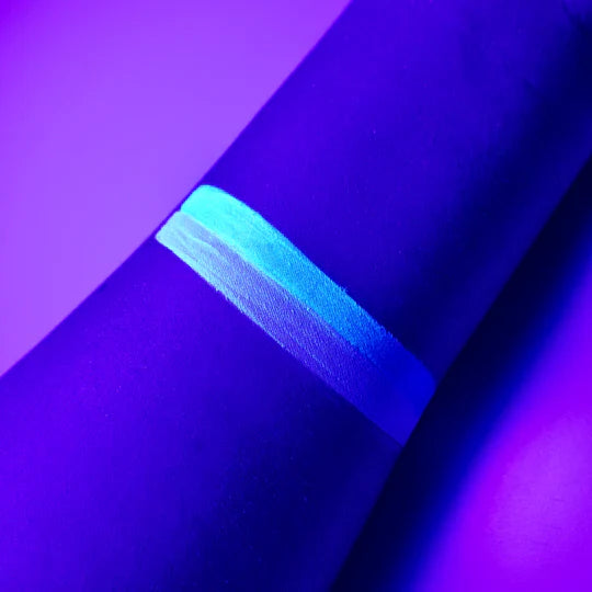 Glisten Cosmetics - Split Liner - Blue Sky (UV Blue) - Large (10g)