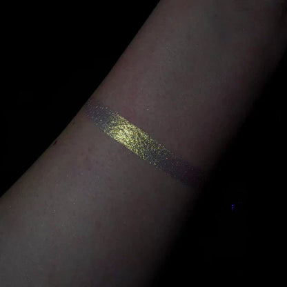 Glisten Cosmetics - Wet Liner - Charm (Duochrome White Gold)