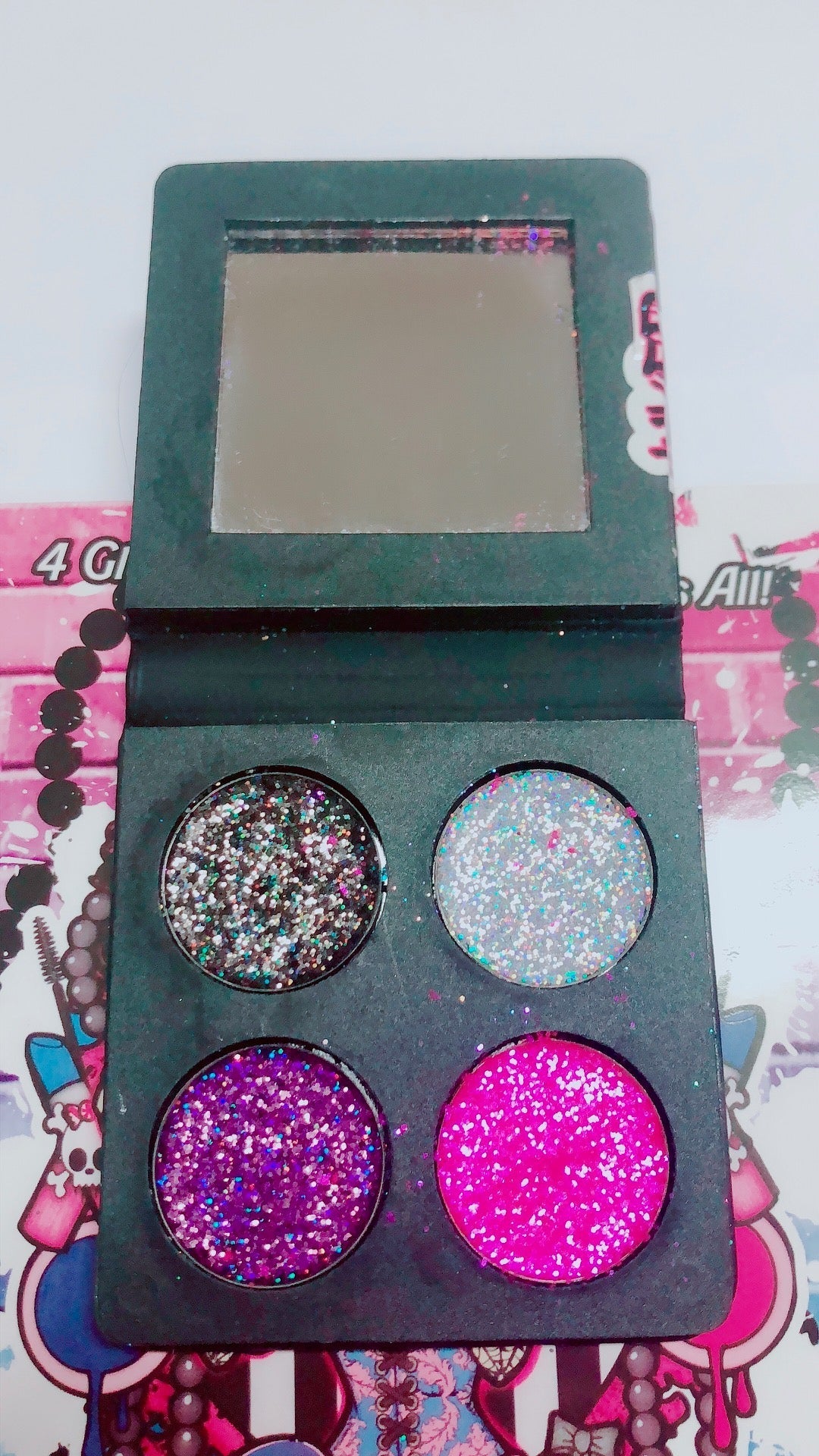 Inked Doll Cosmetics - DEAD CUTE Metallic Pressed Glitter Quad