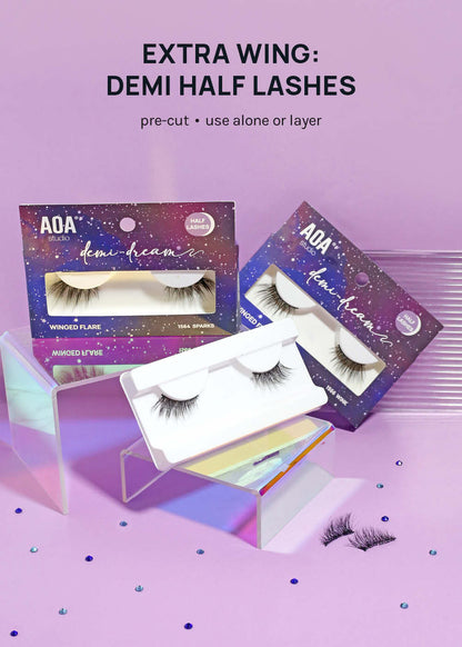 Demi-Dream Half Lashes – Peekaboo
