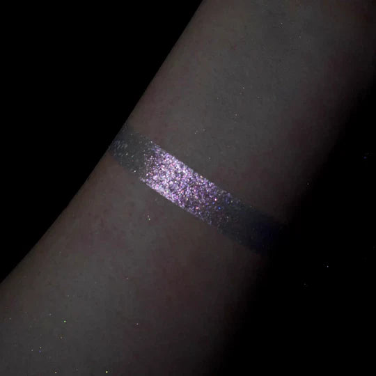 Glisten Cosmetics - Wet Liner - Elixir (Duochrome Purple White)