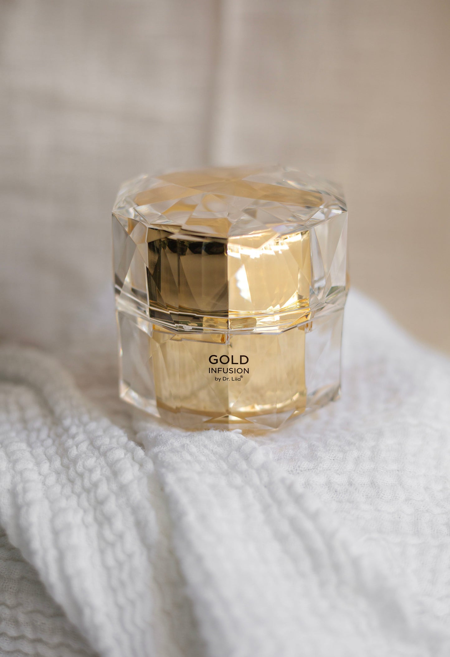 EpiLynx - Gold Peptide Moisturizer with Niacinamide and Ceramide