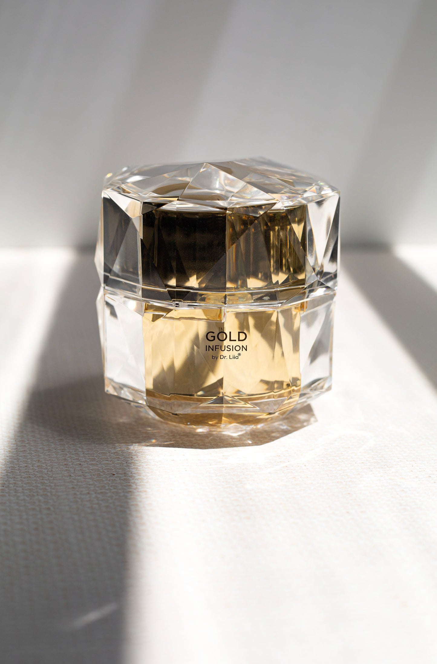 EpiLynx - Gold Peptide Moisturizer with Niacinamide and Ceramide