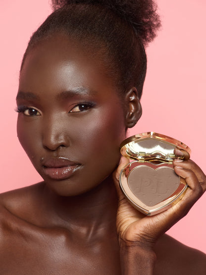 Under-Eye Brightening Powder