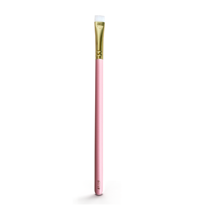 #119 Flat Liner Brush