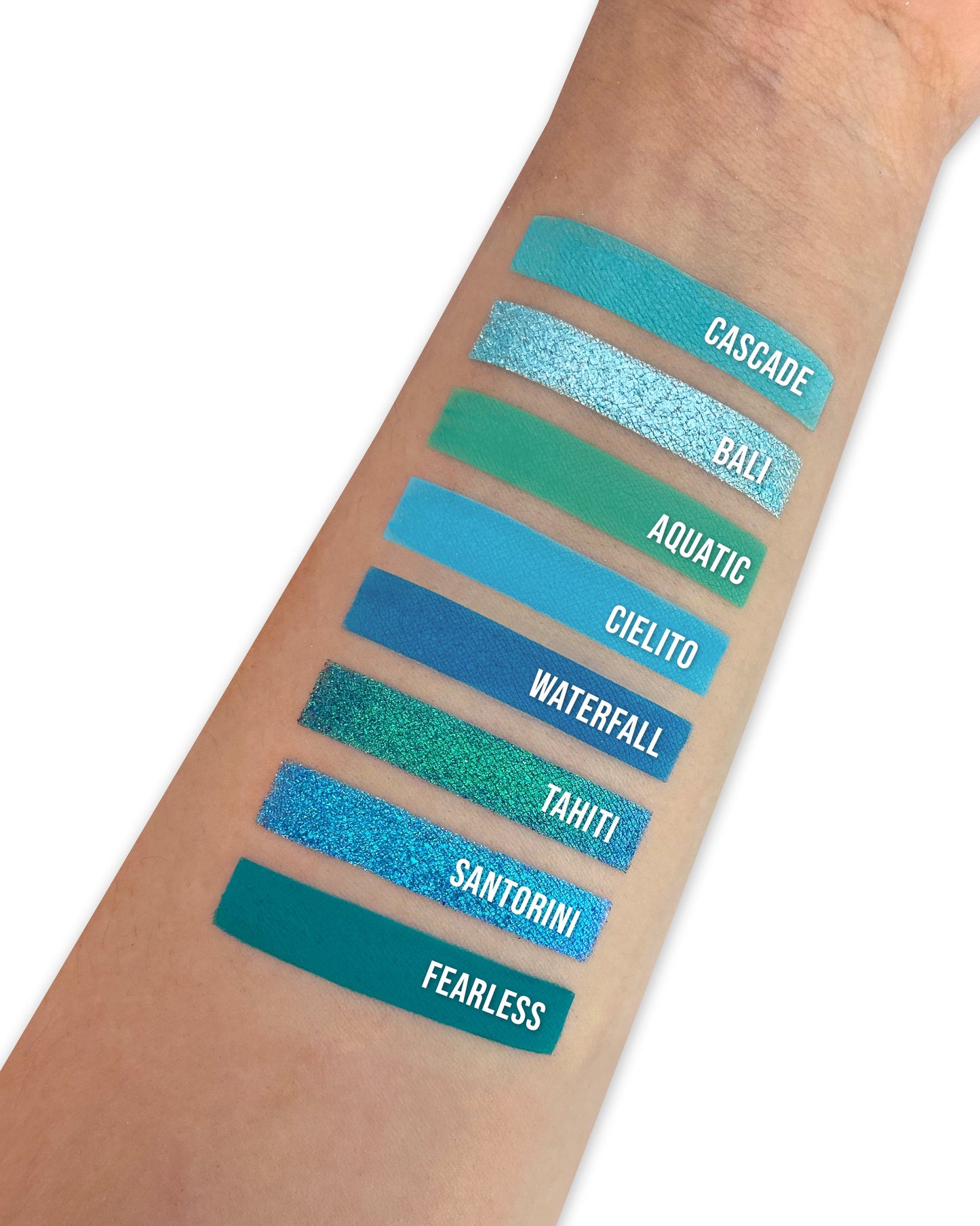 Gavissi Beauty - "WATERFALL" MATTE EYESHADOW
