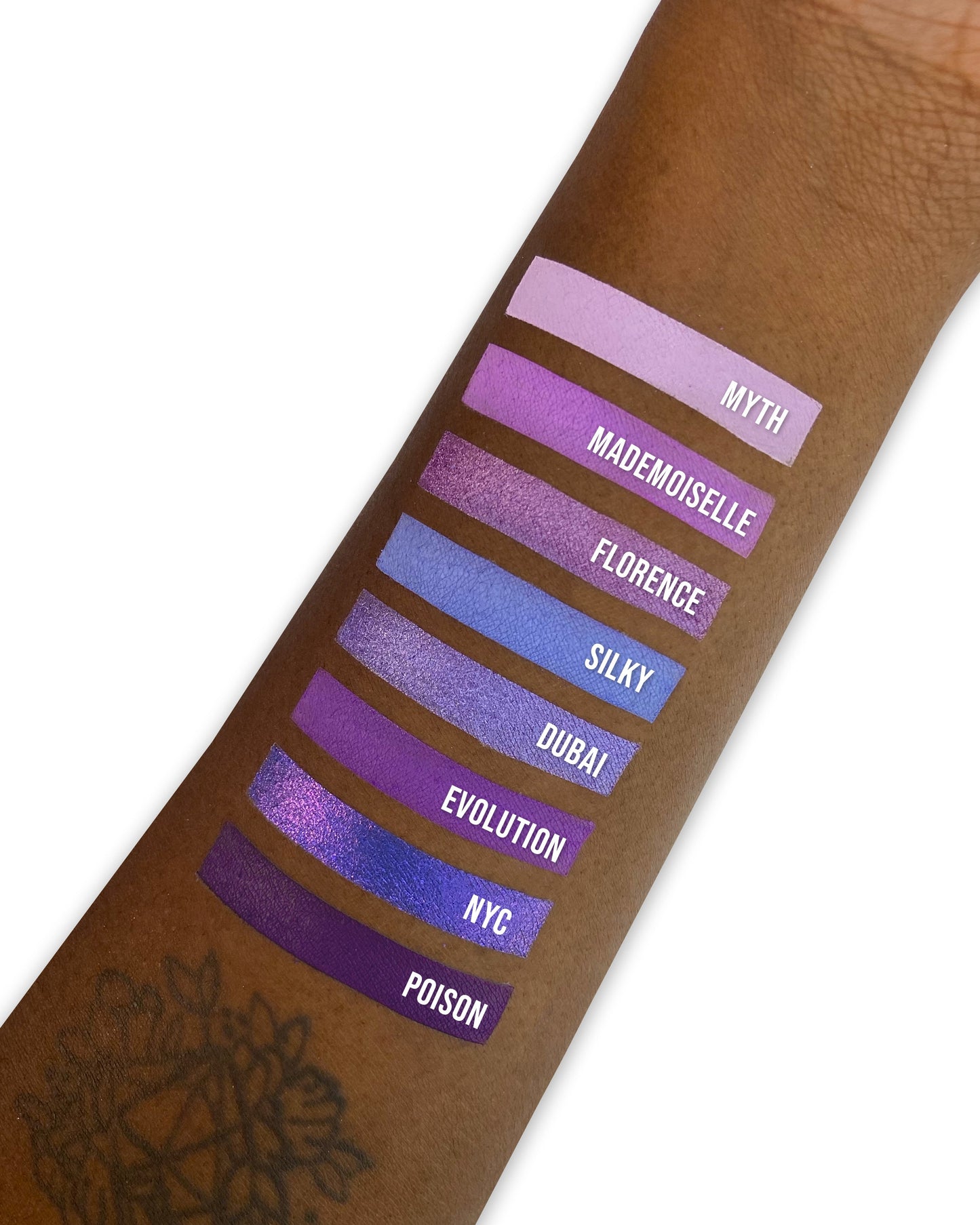 Gavissi Beauty - "SILKY" MATTE EYESHADOW
