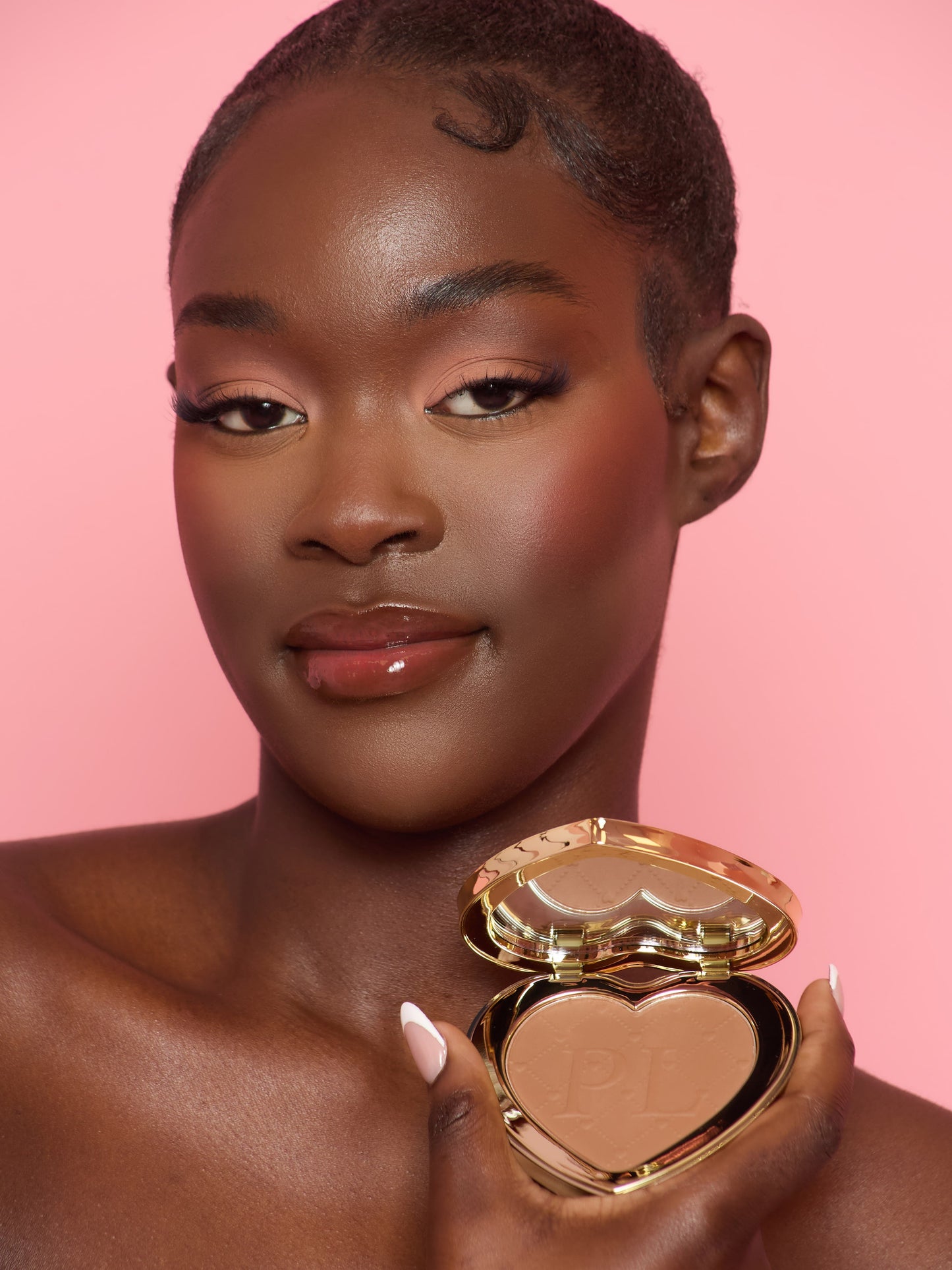 Under-Eye Brightening Powder