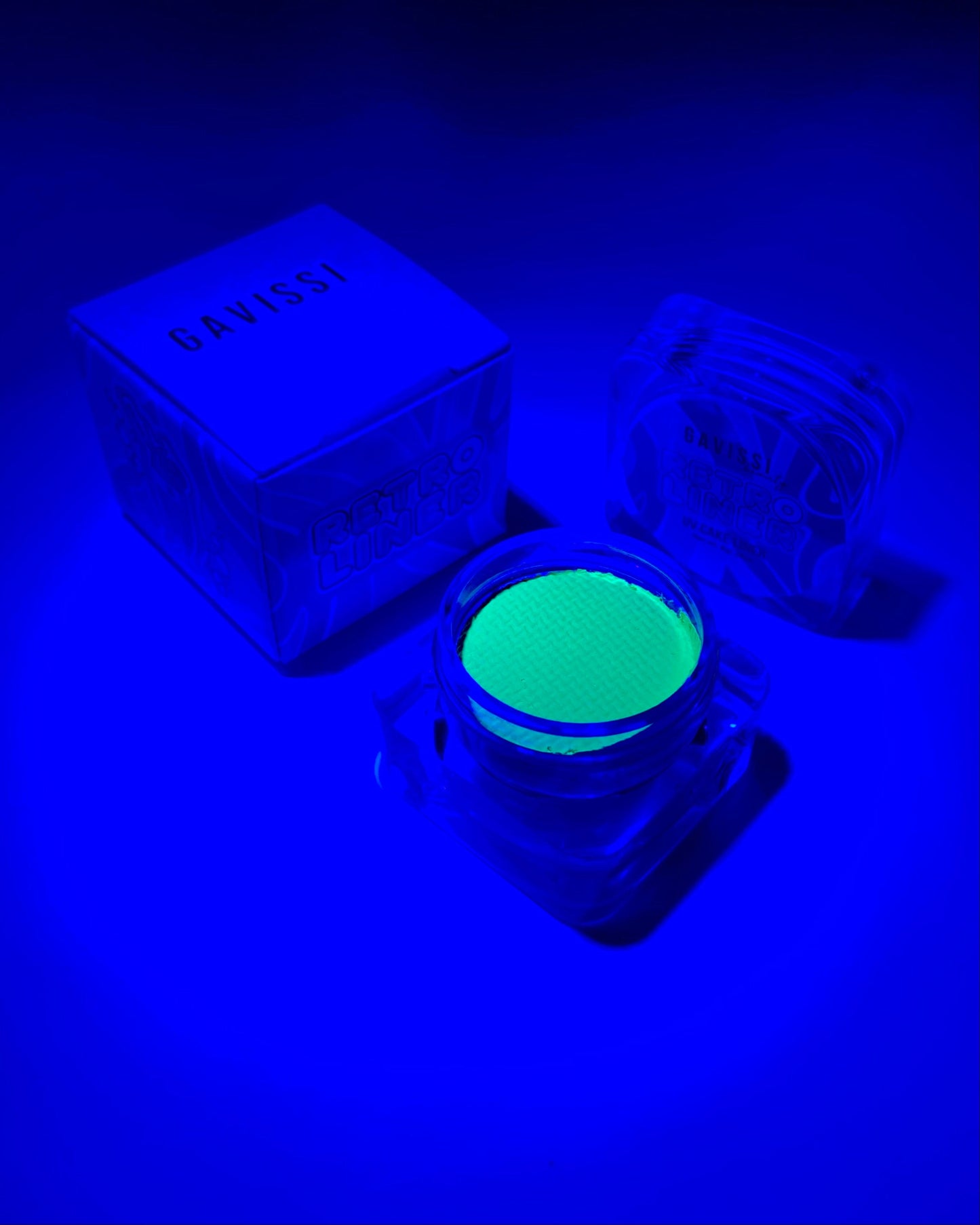 Gavissi Beauty - "COOL MINT" RETRO LINER